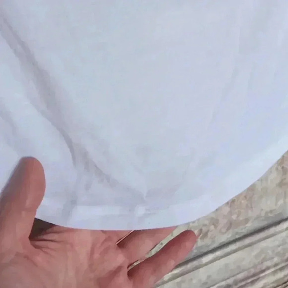 5/$25 UNDER ARMOUR MEDIUM SIZED DRIFIT WORKOUT TOP - Picture 4 of 11